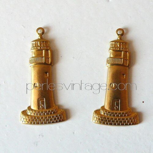 Pendentif phare en laiton brut 33mm, création bijoux marins x1 g7515