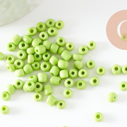 Grosses perles rocaille vert clair 4mm, perles rocaille vert opaque, x10 gr (g1593)