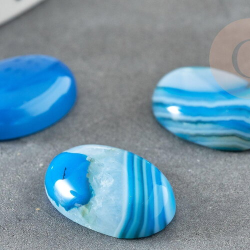 Cabochon ovale agate naturelle teinté bleu 18x13mm, cabochon création pierre naturelle, x1 g2037