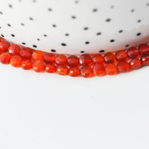 Perle ronde facettée cornaline orange naturelle 4-4.5mm facetté, x1 fil de 35cm (g4372)