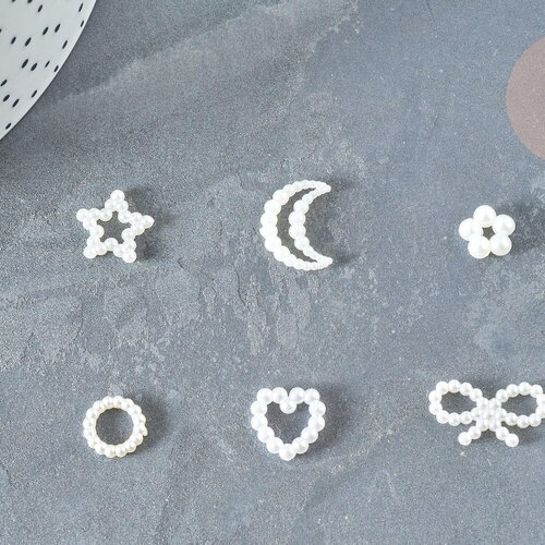 Cabochons acrylique blanc nacré coeur étoile10-14mm, élément à coller nailart, x 10 g7502