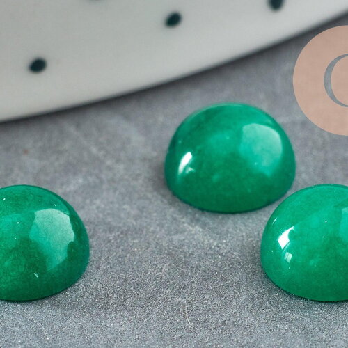Cabochon jade vert,pierre naturelle, cabochon jade,cabochon rond,pierre précieuse,pierre verte, 8mm, x1 g1143