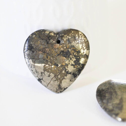 Pendentif coeur pyrite grise, fournitures créatives, pendentif goutte, pyrite naturelle,pierre naturelle,40x40mm, x1 g3084