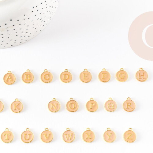 Pendentif rond zamac doré initiale émail beige 14mm, x1 (g3204)
