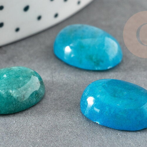 Cabochon ovale jade naturel turquoise foncé 18 x13mm, x1 (g2025)