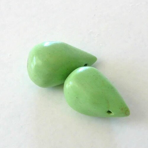 Perle goutte howlite naturelle verte 25mm,création bijoux pierre x5 g0779