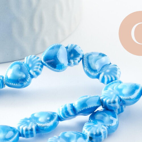 Perle porcelaine coeur bleu clair irisé 16mm, x24 (g9798)