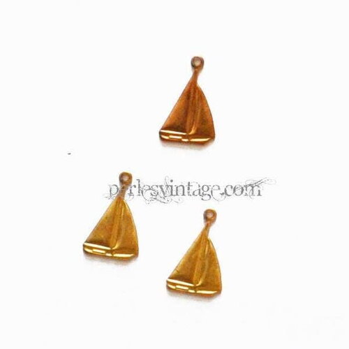 Pendentif voilier en laiton taille petit ou moyen, x1, g7520