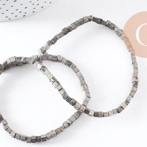 Perle pyrite carrée , pyrite naturelle,pierre pyrite ,3mm,x1 fil de 120 perles (g2786)