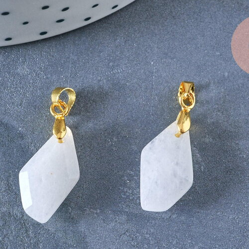 Pendentif polygone facettée jade naturel blanc laiton doré 19,5mm, création bijoux pierre naturelle, x1 g7154