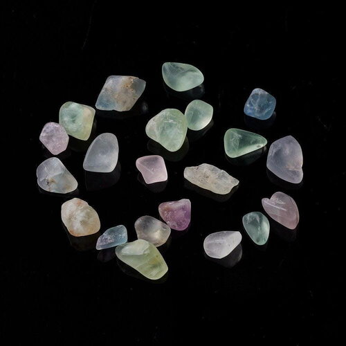 Sable chips pierre fluorite naturelle 5-10.5mm, x20gr (g3498)