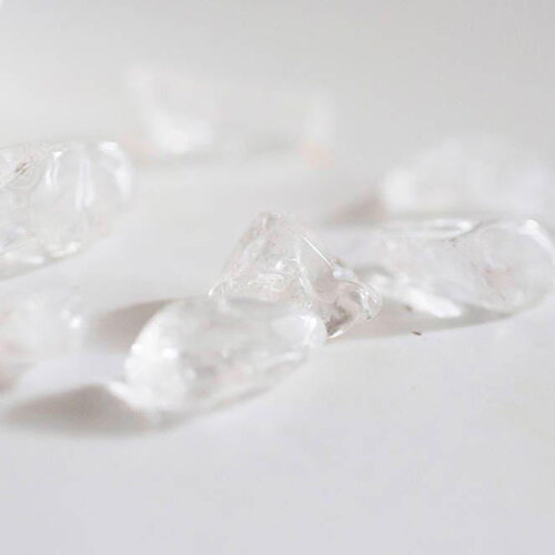 Pierre quartz transparent naturel brut roulé, x20gr (g0252)