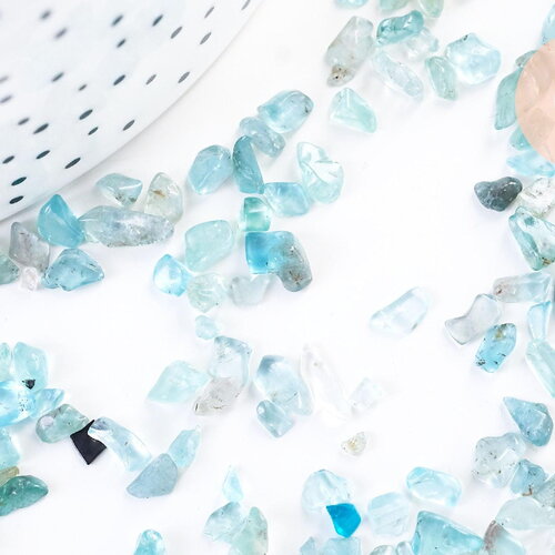 Sable chips pierre pépite apatite naturelle 2-12mm, x20gr (g5787)