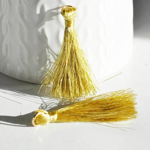 Pompon doré ,pompon décoration, scrapbooking,pompon soie, accessoire,longueur 4.8cm, x1 g1618