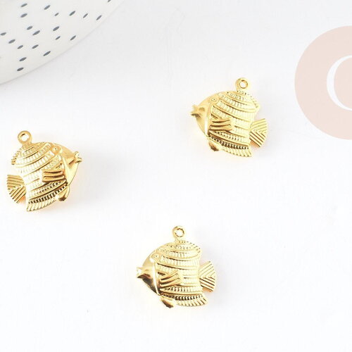 Pendentif poisson laiton doré , pendentif sans nickel,creation bijoux, poisson doré, pendentif laiton doré,17mm,x 5,g2806
