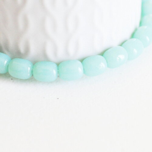 Perle ovale verre vert opaquet, des perles en verre imitation jade, fil de 39 perles,9.5mm x1 (g5368)