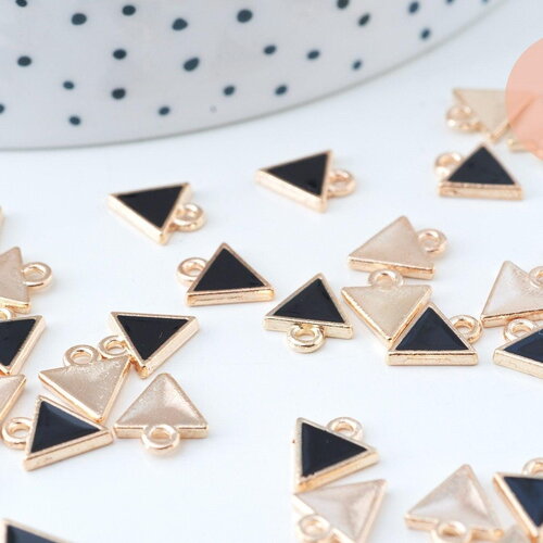 Pendentif triangle plein zamac doré émail noir 10mm,pendentif doré pour création de bijoux,x 5 g6106