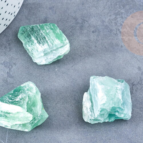 Fluorite verte naturelle brute 30-42mm ,fluorite naturelle pour création bijoux lithothérapie, x1, g8628