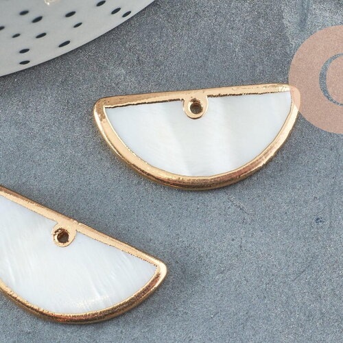 Pendentif nacre blanche naturelle doré demi-cercle,pendentif rond nacre,coquillage blanc, 30mm, x2 g2716
