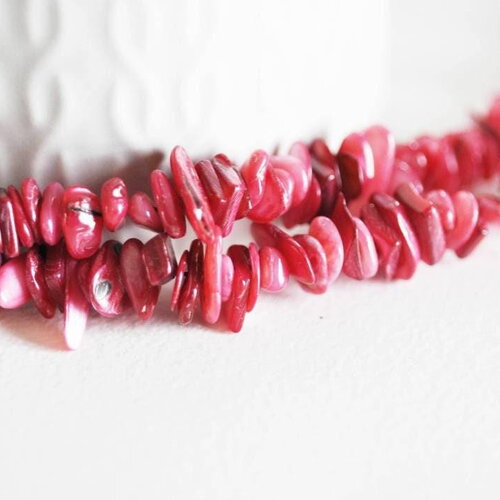 Perles coquillage naturel rose 8-28mm, fil de 75cm x1 (g1029)