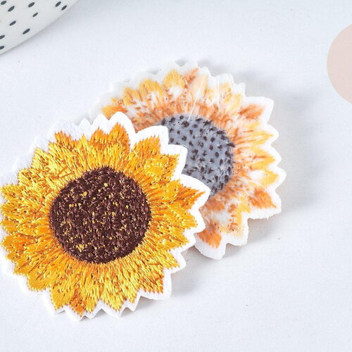 Ecusson brodé tournesol thermocollant jaune 44mm, customisation vêtements, broderie fleur et fruit, x1 g7436