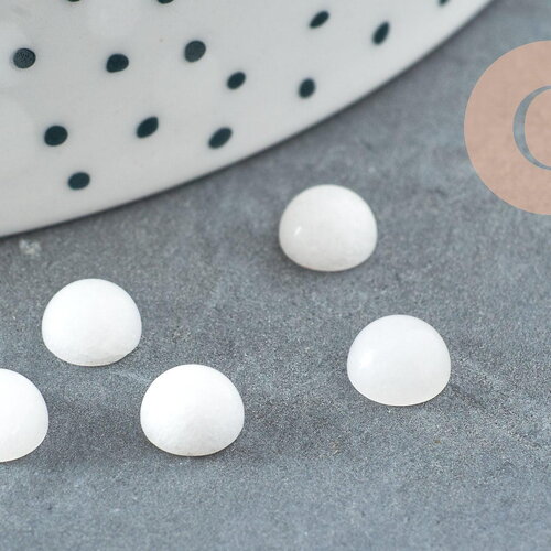 Cabochon jade blanc rond, cabochon rond, jade naturel,cabochon jade, cabochon pierre, pierre naturelle,6mm, x1 g2885