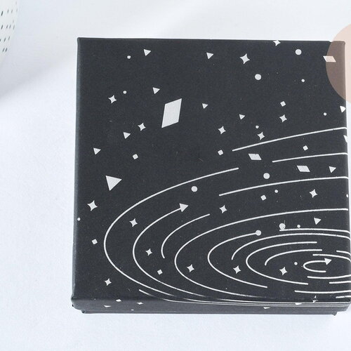 Boite carrée cadeau carton noir galaxie argent 9cm, x1 (g7216)