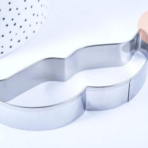 Emporte-pièce moustache, moule patisserie, emporte-pièce en acier inoxydable pour cuisine gateau et loisirs créatifs,10.5cm, x1 g4994