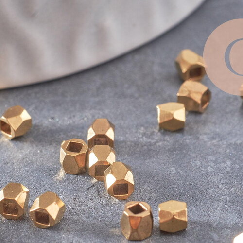 Perles intercalaires facettées laiton doré, 3x3mm, x50 (g9921)