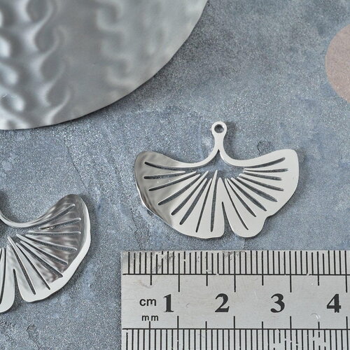 Pendentif acier argenté feuille gingko 23mm,acier inoxydable platine, création bijoux sans nickel, x1 g7610