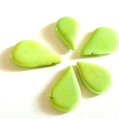 Perle goutte plate howlite jaune-vert 15-35mm, création bijoux pierre, x5 g1096