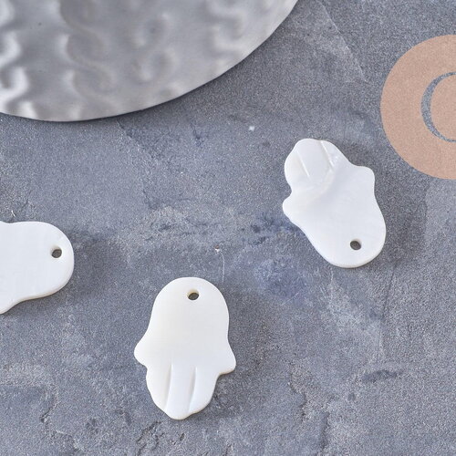 Pendentif main hamsa nacre blanche naturelle 20mm, x1 (g9933)