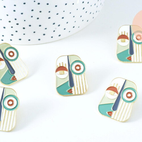 Broche pins visage art moderne doré émail 28x22mm,broche dorée,décoration veste,x1 g6376