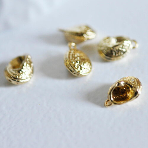 Pendentif coquillage doré 18k,coquillage doré,dorure 18k,pendentif doré,coquillage or,création bijoux, x 2,11.5mm -g160