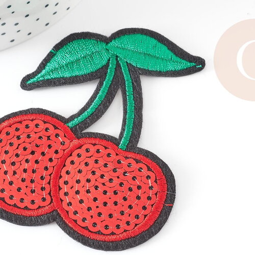 Ecusson brodé à repasser cerise rouge sequins, customisation vêtement, écusson thermocollant fruit,patch brodé,78mm, x1 g2865