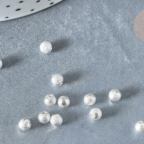 Perle intercalaire ronde laiton argenté sablée 4mm, perle argentée texturée pour création bijoux, x20 (g8002)
