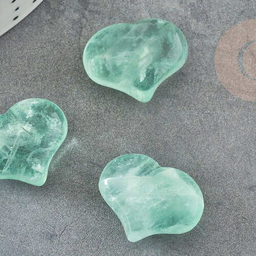 Coeur fluorite naturelle 25mm, fluorite naturel roulé, pierre semi-precieuse, séance lithothérapie, x1 g5701