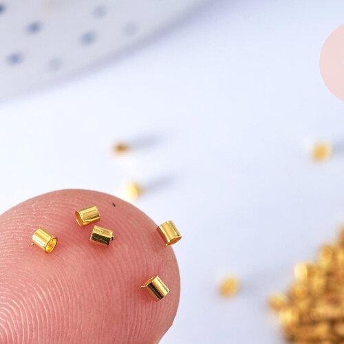 Perles à écraser rube en laiton doré lisse 1.5mm, x1gr (g7150)