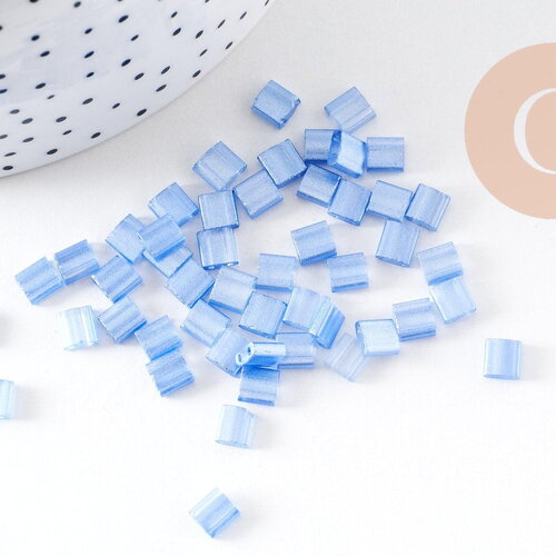 Perles rocaille carré verre rectangle bleu tendre nacré, perle carré création bracelet, perle tila,4.5mm,2 trous, x50 (4.8 gr) (g4452)