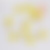 Pompon jaune polyestère support doré,décoration pompon, pompon boucles,fabrication bijoux bohème,10-15mm,les 10 g6237