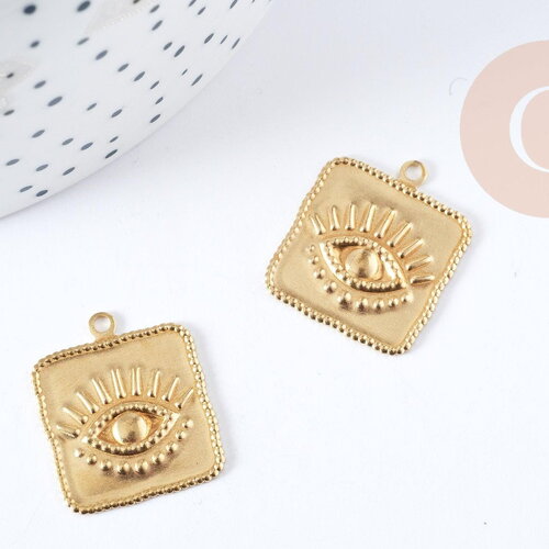 Pendentif médaille carré oeil protecteur laiton brut 22mm, un apprêt doré sans nickel,une médaille dorée en laiton brut,x 2 g6316