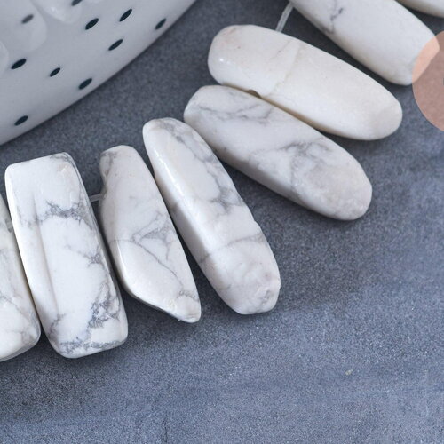 Perle ovale chips howlite blanche, pierre howlite naturelle, création bijoux pierre,perle pierre,12-20mm,fil de 39cm, x1 g6203