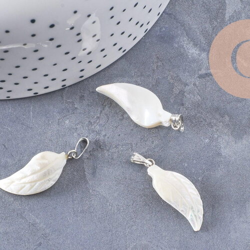 Pendentif feuille nacre naturelle zamac platine 27-29mm,création bijou nacre x1 (g10088)