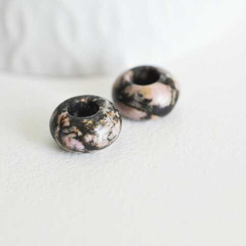 Pendentif donut rhodonite,pendentif rhodonite naturelle, pendentif pierre cercle, création bijoux pierre naturelle,14mm,x 2,g3020