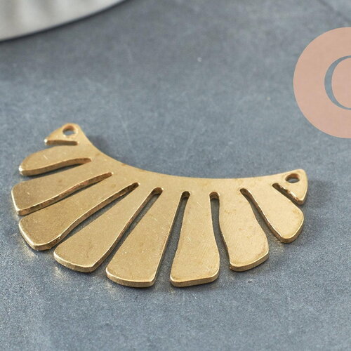 Pendentif médaille soleil laiton brut, un apprêt doré sans nickel,une médaille dorée en laiton brut,30x20mm, x2 (g4681)