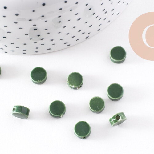 Perles porcelaine vert foncé, perle porcelaine,perle disque, céramique verte,8mm, x10 (g4730)