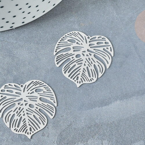 Pendentif estampe filigrane feuille tropicale acier 201 inoxydable platine 32mm, x2 (g8015)