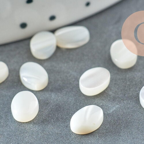 Cabochon ovale nacre blanche naturelle 7x4mm, x1 (g3728)