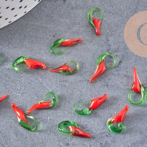 Pendentif piment rouge,perle verre tchèque,piment verre,pendentif verre,verre artisanal,pendentif chance,25mm, x 10 g1942