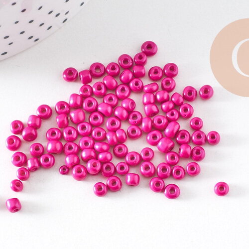 Grosses perles rocaille rose nacré peintes 4mm,perles rocaille, rose opaque, perles verre, x 10gr (g0190)